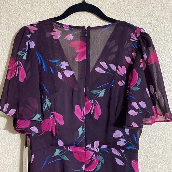 NWT Calvin Klein Floral Flutter Sleeve Faux Wrap Dress Size 4 - Picture 13 of 15